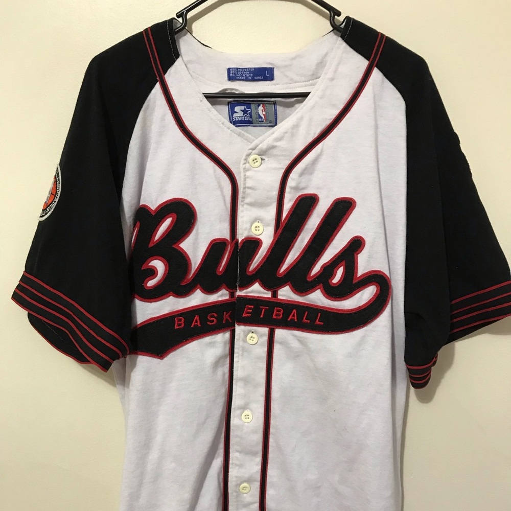 Men’s Size L Vintage Chicago Bulls Starter Jersey